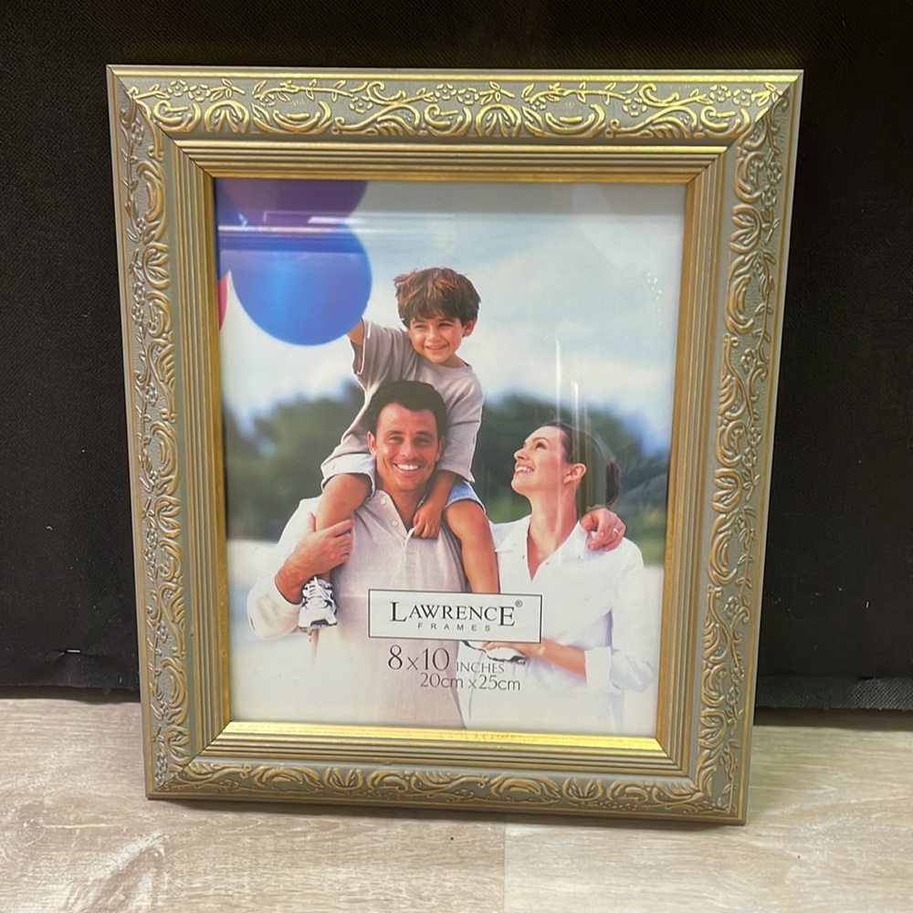 BRAND NEW 8x10” Picture Frames (5 Avail)